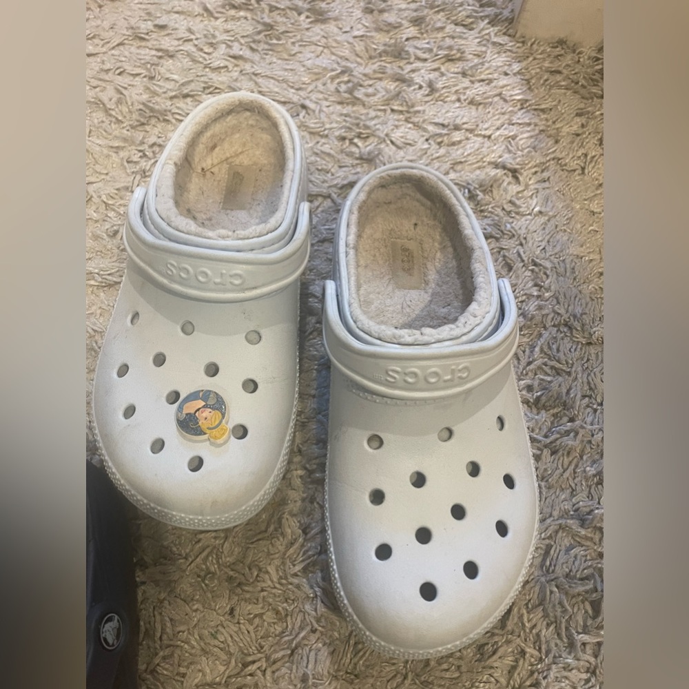 light blue fuzzy crocs